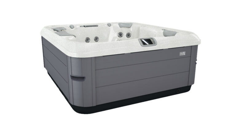 Moderná vírivka s masážnymi tryskami, sivý obklad a biela vaňa – luxusné jacuzzi pre 4–6 osôb do záhrady.